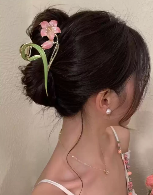 Flora Hair Clips 🌺